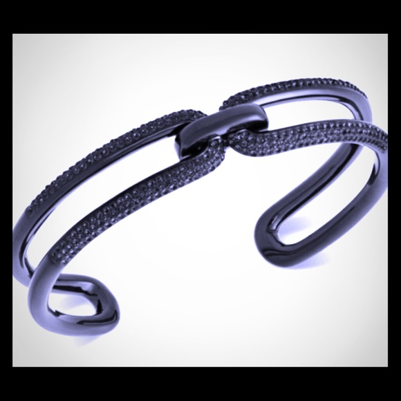 Michael Korda Bracelet - Picture 1 of 3